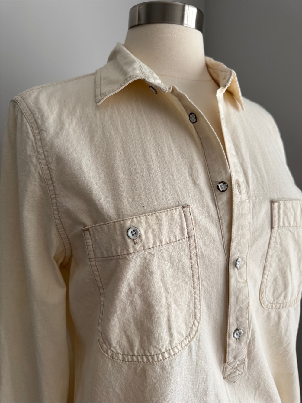 Madewell Women’s NWT Utility Henley Style Shirt - Cream, Size L